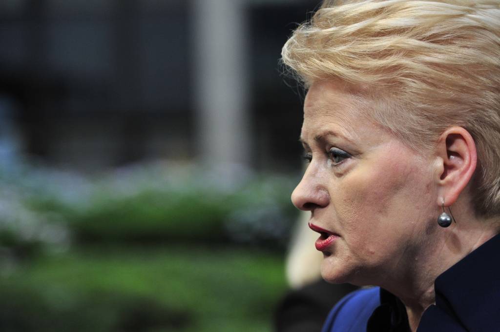 Grībauskaites izteikumi met aizdomu ēnu arī pār Latvijas politiķiem