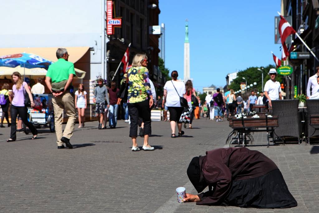 Rīgas centrā aktivizējušies ubagotāji