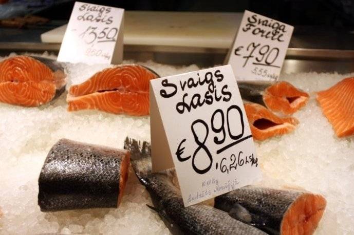 Noslēdzas paralēlās cenu norādīšanas periods eiro un latos