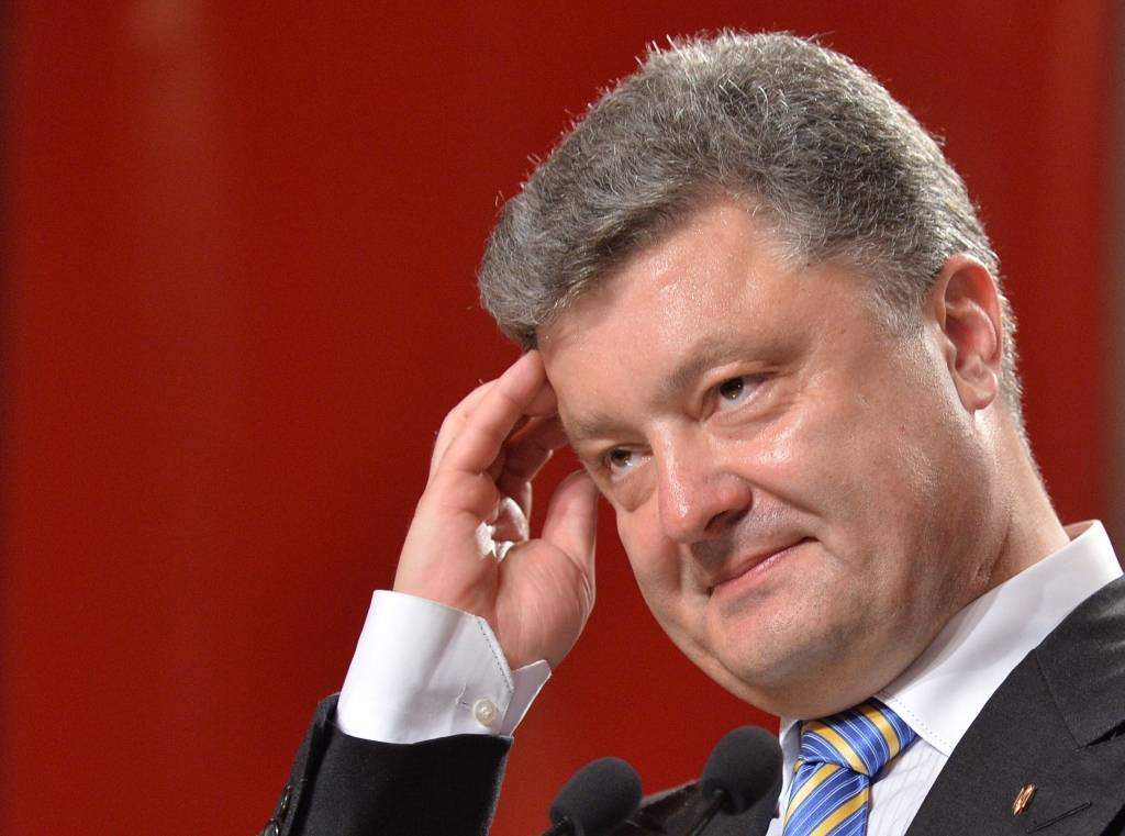 Ukrainā atsāk uzbrukumu separātistiem; bombardē no gaisa