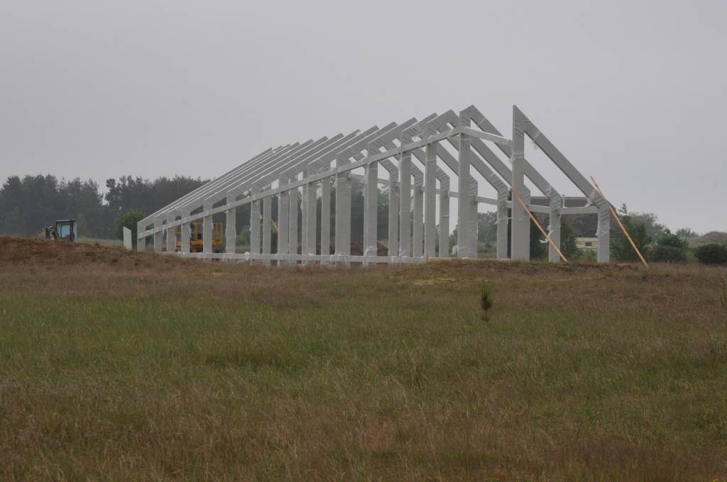 Milzu būve kāpu zonā rada izbrīnu