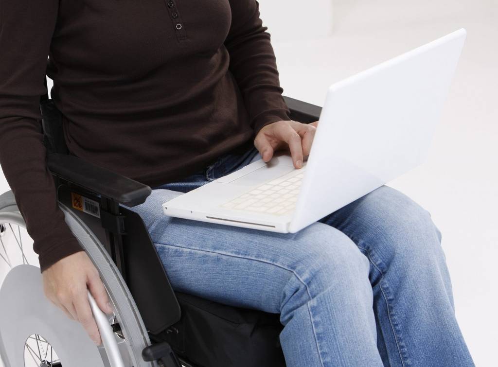Piesaki uzņēmumu, kurš dod darbu personai ar invaliditāti