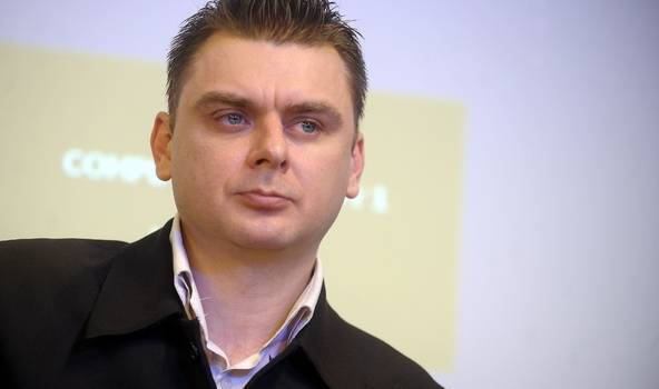Par karoga zaimošanu DP lūdz sākt kriminālvajāšanu pret Osipovu