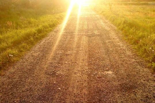 Ceturtdiena būs saulaina un silta