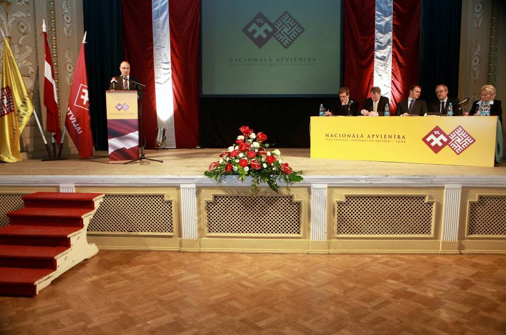 Kopbildē maz kas mainījies