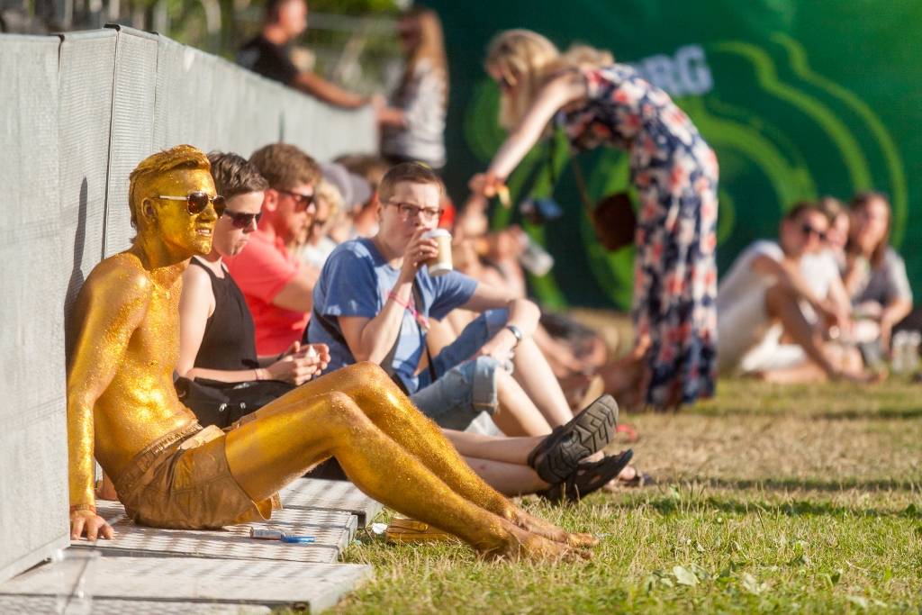 FOTO: Karsta nedēļas nogale Salacgrīvā - noslēdzas Positivus 2014 