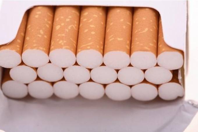 Grobiņā no veikala nozog alkoholu un cigaretes