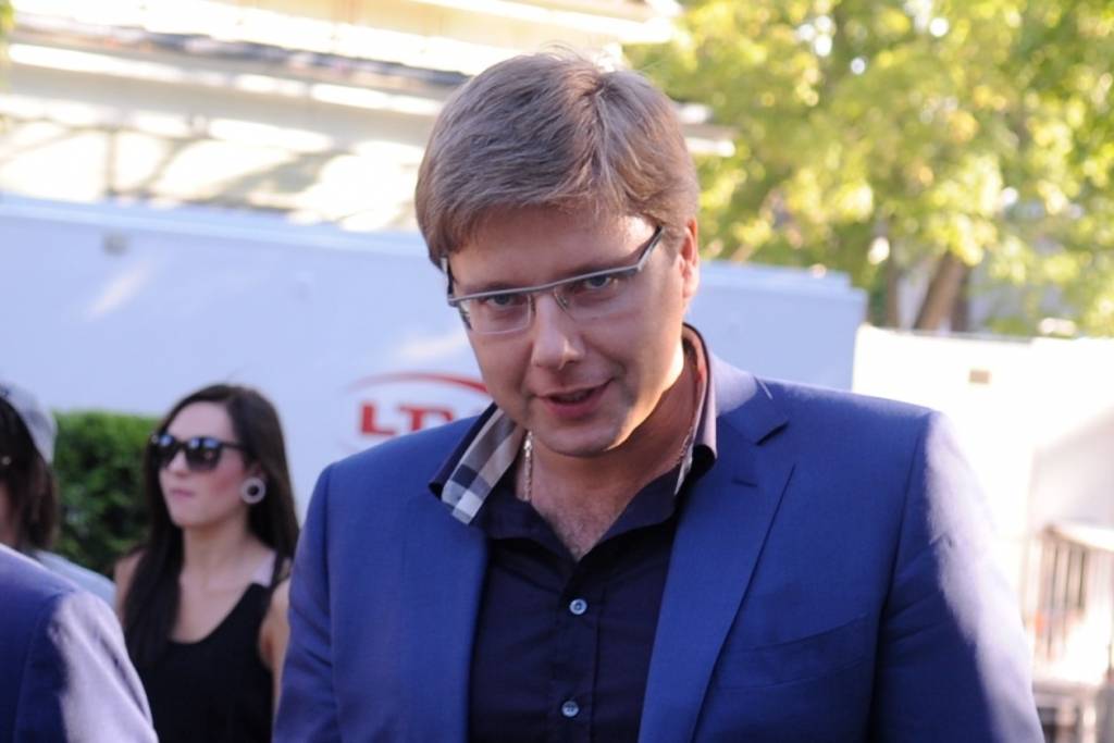 Ušakovs aiz cieņas pret rīkotājiem šovakar tomēr apmeklēs Jauno vilni