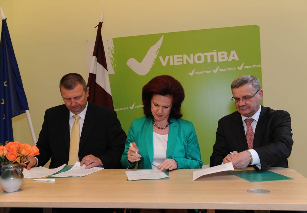 Vienotība uz vēlēšanām pirmo reizi bez uzsvara uz vienu līderi