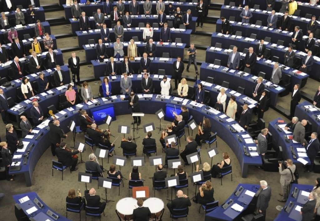 ES virzās tuvāk jaunu sankciju piemērošanai Krievijai