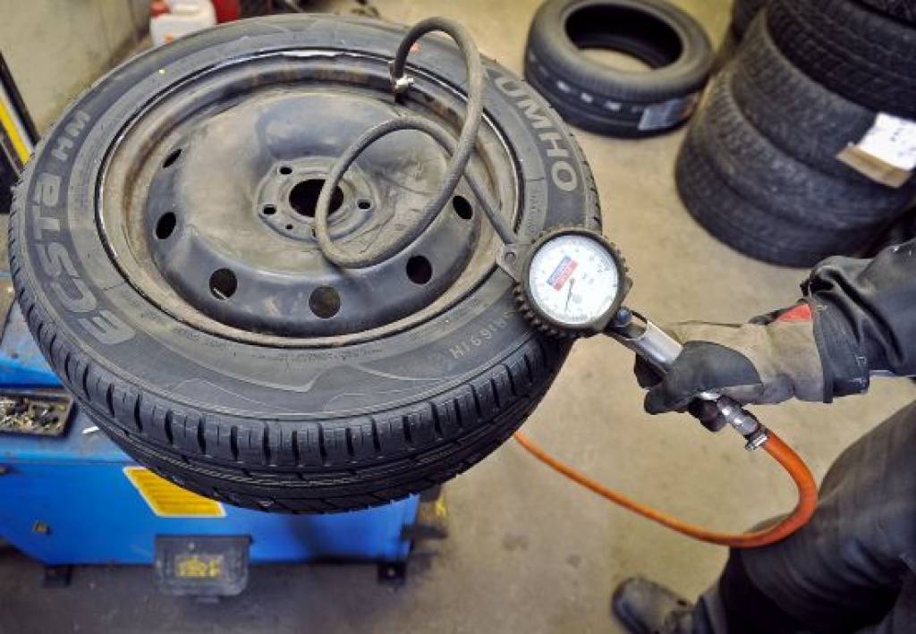 Izkratīs autoservisus, bet sistēmu nemainīs