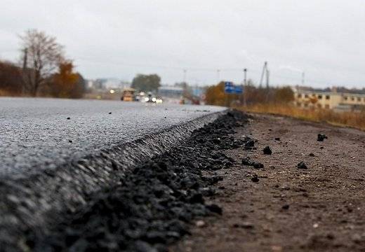 LVC konstatē būvnieku pieļautos defektus uz Jelgavas un Liepājas šosejām