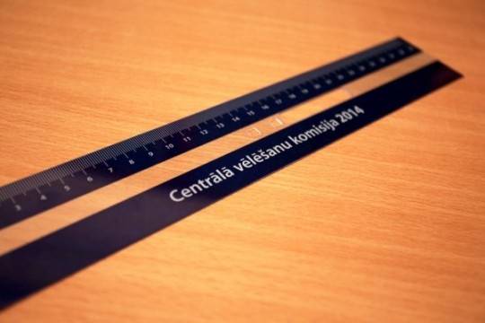 Ar pirmo numuru vēlēšanās startēs "Latvijas attīstībai"; 13.numurs tiek Sudrabas partijai
