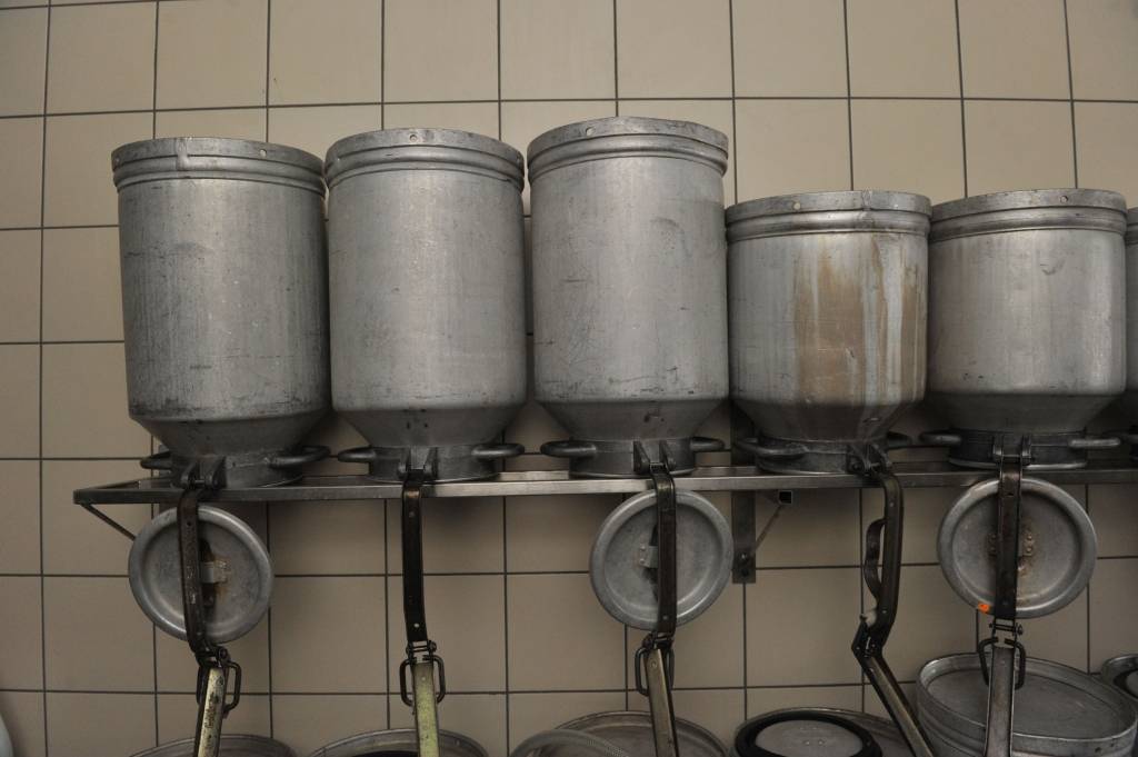Piensaimnieki aicinās Briseli veidot buferzonu Baltijā; Latvijā jābūvē piena pulvera rūpnīca