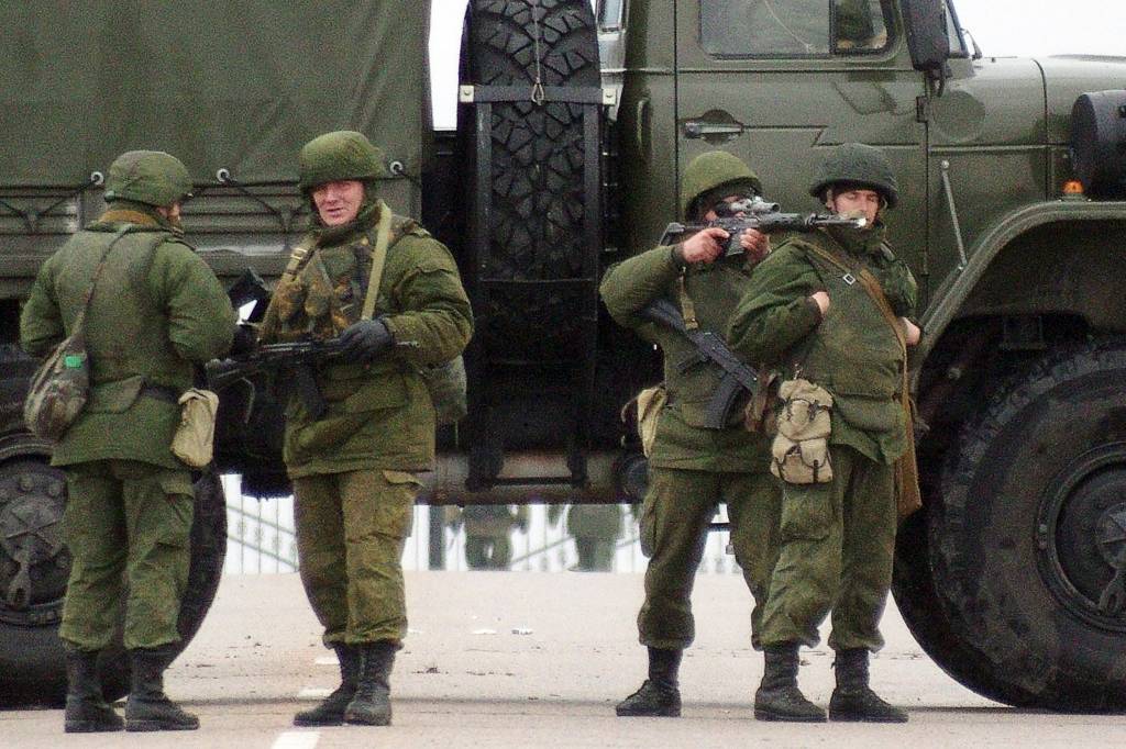 Aculiecinieki ziņo, ka Ukrainas austrumos jau manīti zaļie cilvēciņi