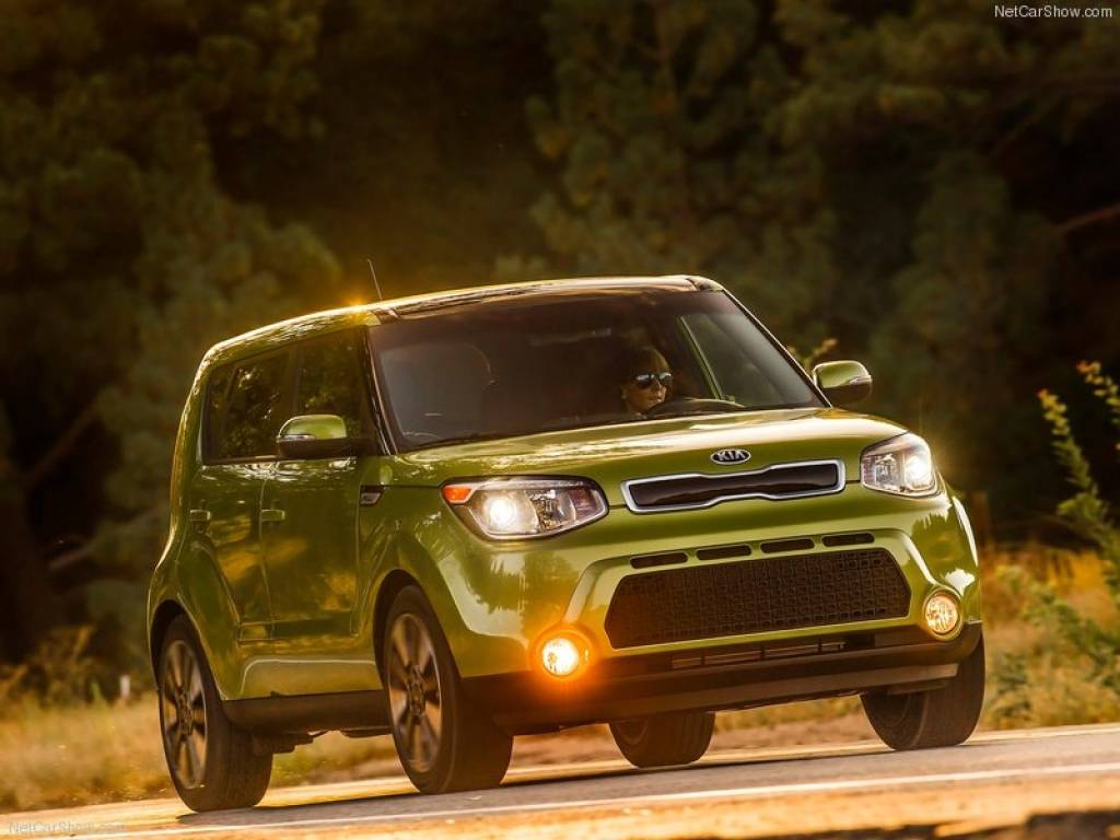 KIA Soul: Kastīte ar uzlabotu saturu 