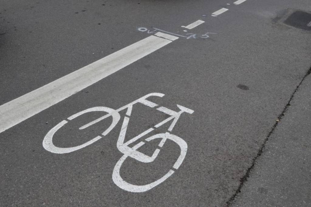 Nākamgad velojoslas Rīgā būs arī Brīvības ielā un uz tiltiem