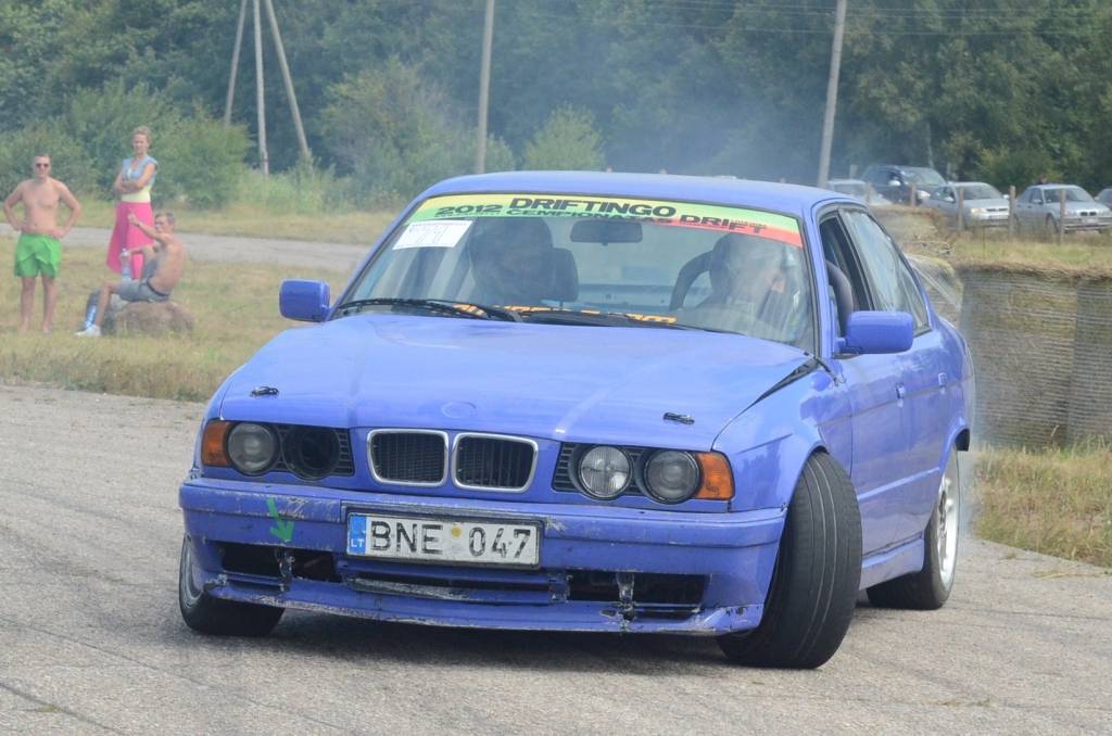 Noslēgsies "EVE Vasaras kauss" autosportā