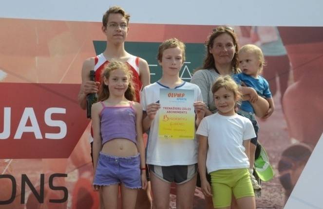 Bogdanovi meklē sponsoru
