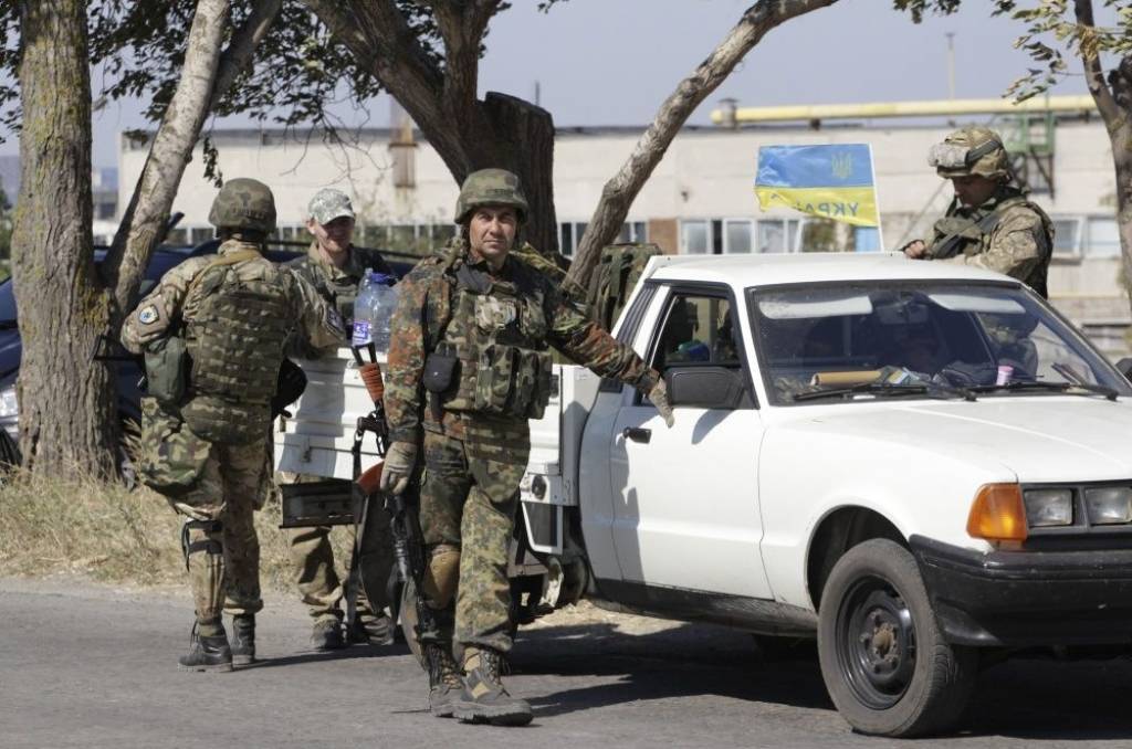 Ukrainas valdība un prokrieviskie kaujinieki vienojas par pamieru
