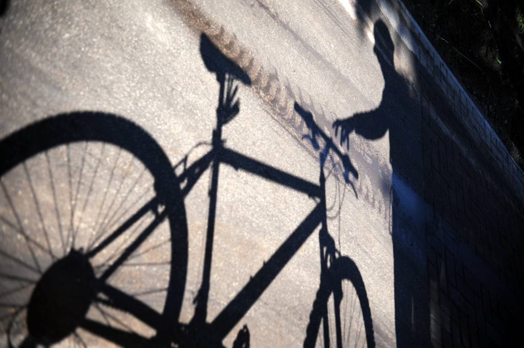 Tukuma novadā pusaudzis mirst pēc brauciena ar velosipēdu