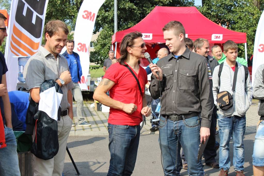 Mauriņa traktoru braukšanas sacensībās Liepājā uzvar Uldis Hmieļevskis
