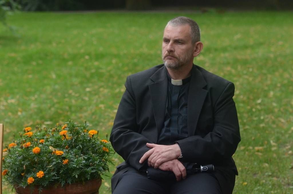 VIDEO: Mācītājs un dzejnieks Raivo Bitenieks atklāj mūsdienu Dzejas dienu uzdevumus
