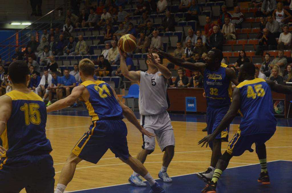 FOTO: "Liepāja/Triobet" saplosa "Ventspili" un uzvar "LOC Cup 2014"