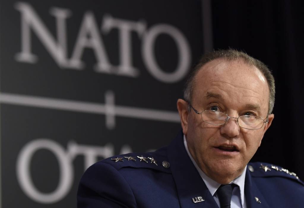 NATO: Ukrainā atrodas četru Krievijas armijas bataljonu taktiskās grupas