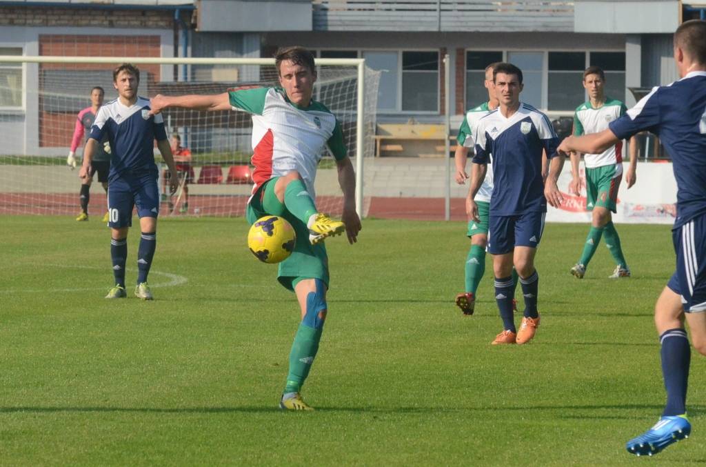 FOTO: FK "Liepāja" sagrauj BFC "Daugavpils"