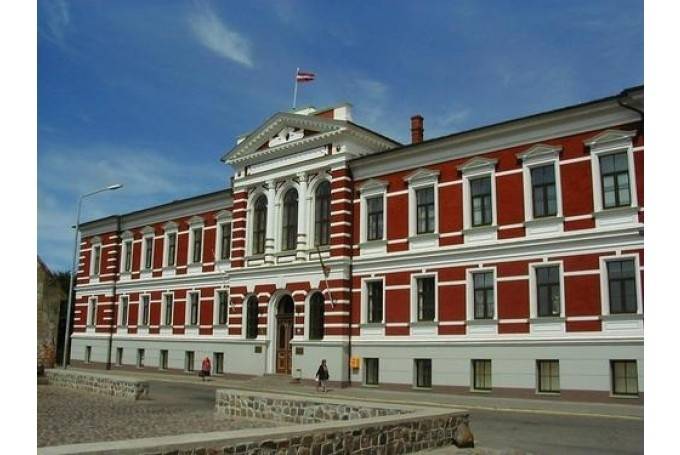 Liepājā aicina pieteikt pretendentus Gada balvai zinātnē