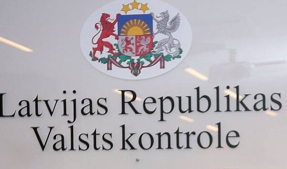 Valsts kontrole piecās pašvaldībās atklāj "melnās kases"