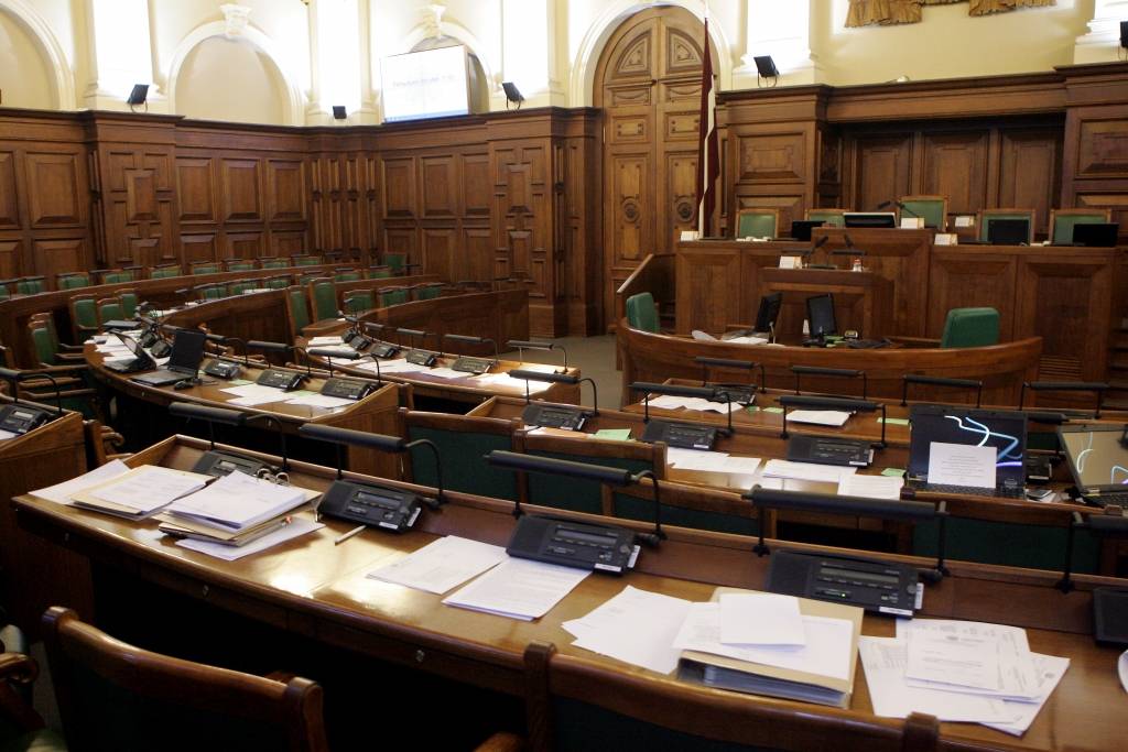 Provizoriskie rezultāti: 12.Saeimā ievēlēto deputātu saraksts 