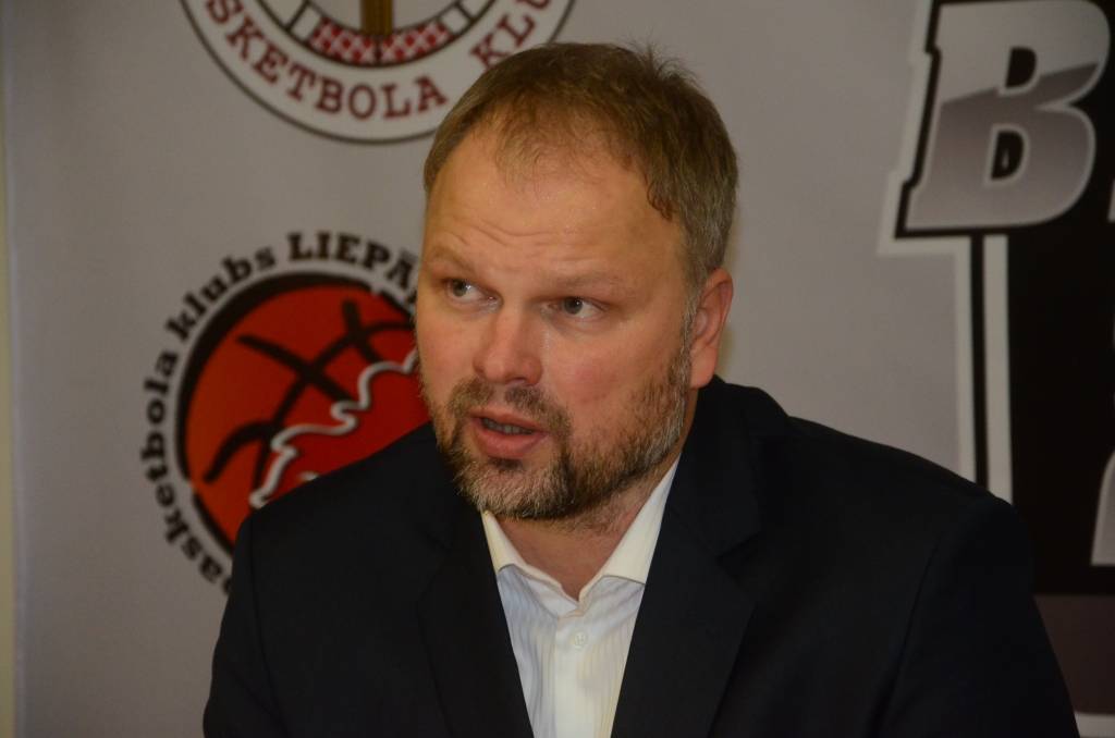 Uvis Helmanis: ''Šodien jāuzslavē visa komanda"