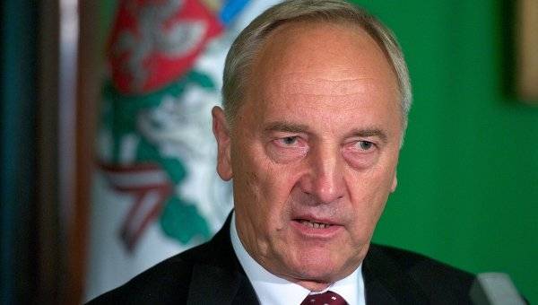 Prezidents cer jau nākamotrdien nosaukt premjera amata kandidātu