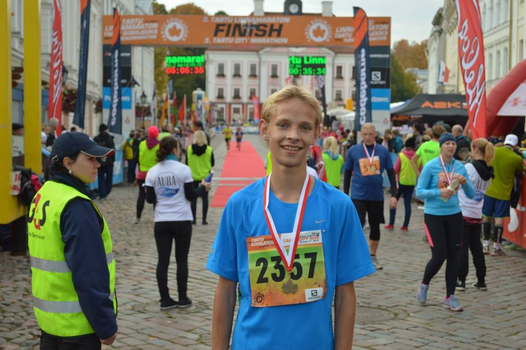 Aizputnieki sasniedz labus rezultātus Tartu maratonā