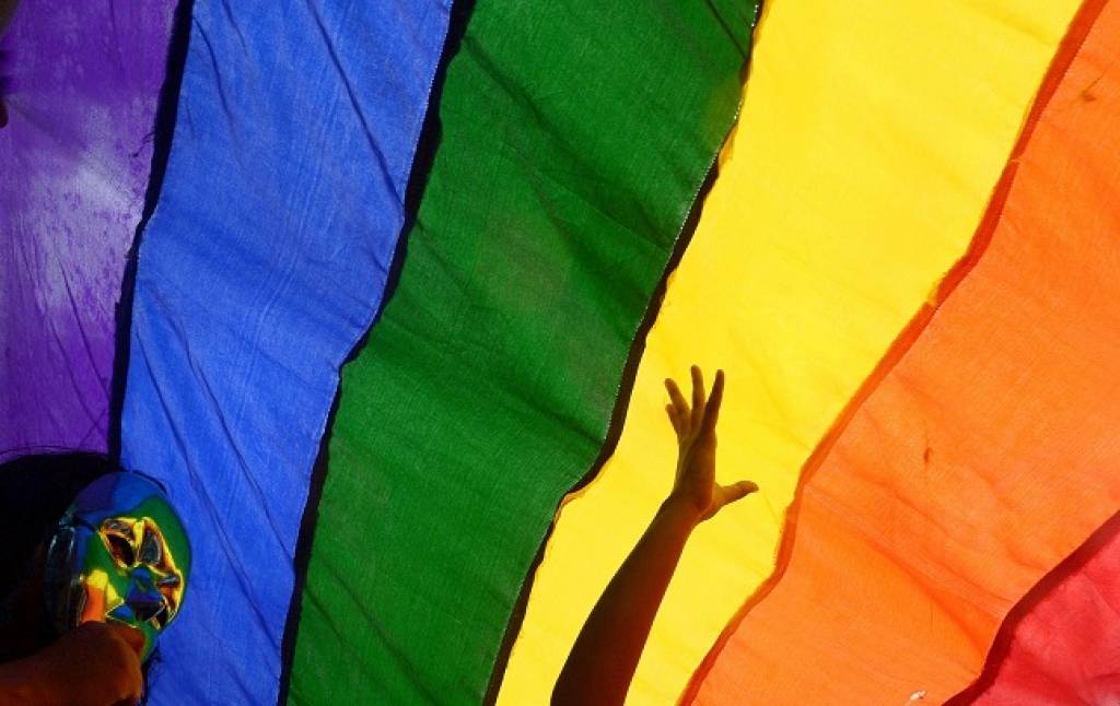Igaunijā pieņemts likums ļauj reģistrēt viendzimuma pāru attiecības