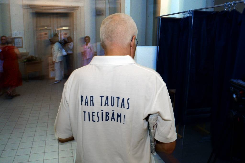 Jaunā valdība mantos referendumu likumu