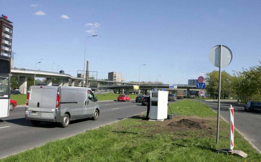 Sodu par būtisku ātruma pārsniegšanu varētu palielināt līdz 350-650 eiro 