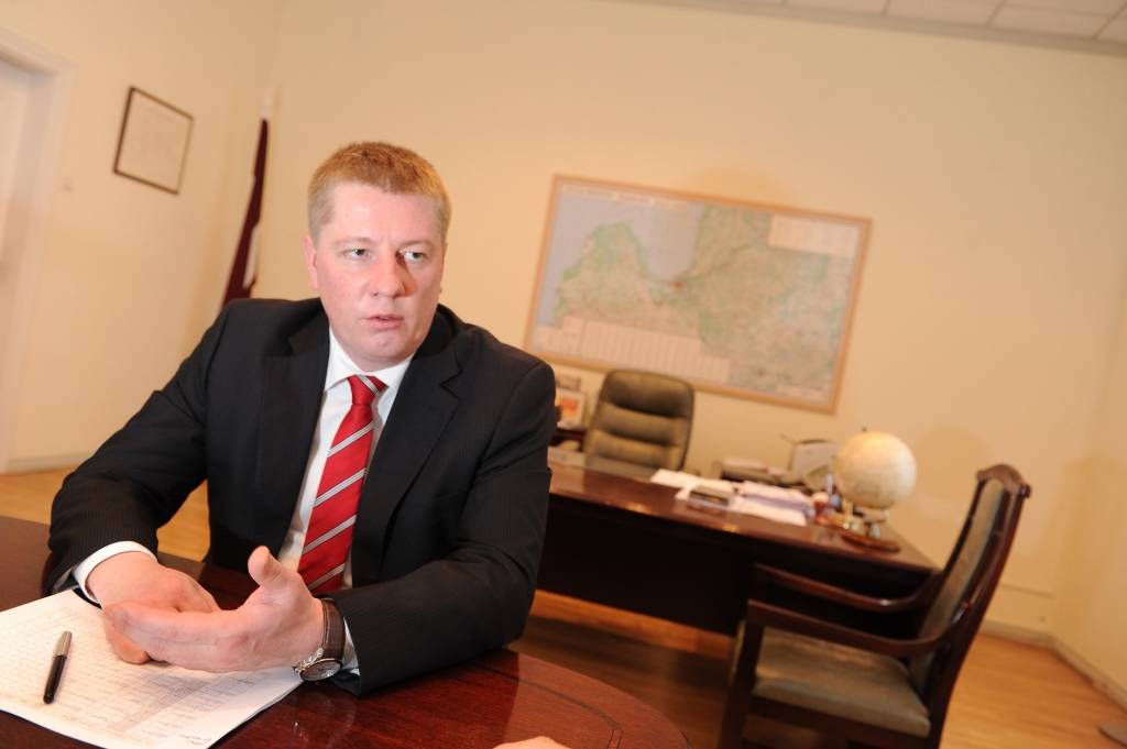 Augustovskas iecelšana lidostas Rīga valdē nav pilnībā uzlabojusi tās pārvaldību