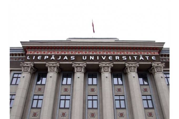 Skaidros krievu valodas vārda "davaj" izmantošanu dažādās situācijās