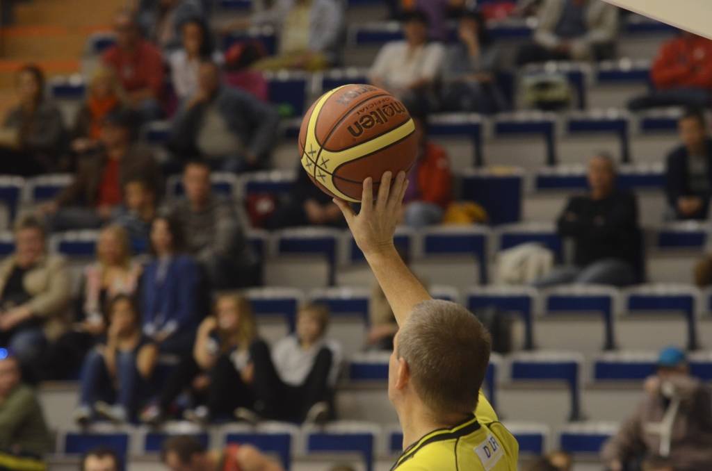 Pāvilostas novada basketbolisti zaudē "Baltijas ekspresim"
