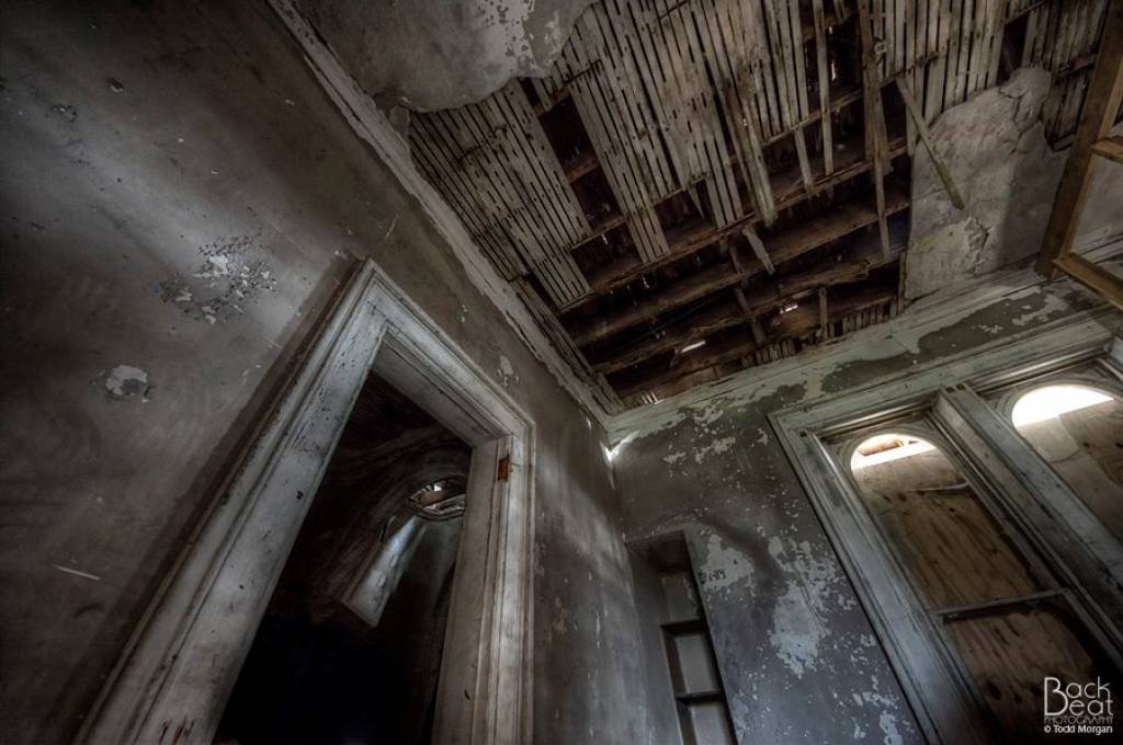 Viena no spoku apsēstākajām mājām pasaulē - fotogrāfijās