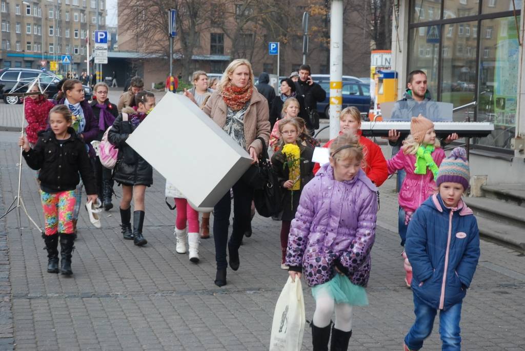 FOTO: Atskaites punkts Rucavas mākslas studijai