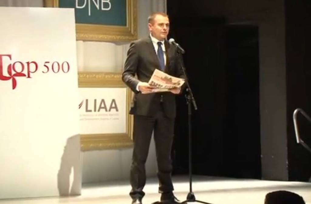 Video: Dienas Bizness TOP 500 laureātu apbalvošana