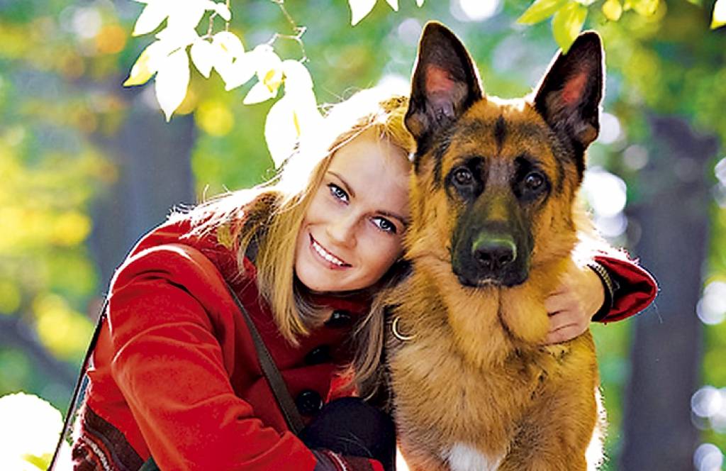 Cilvēki zem skaitļa 54
