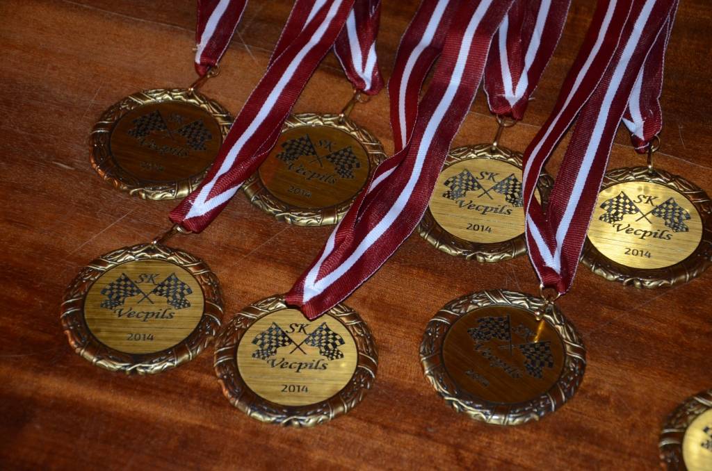 FOTO: "SK Vecpils" sezonu noslēdz ar ballīti un kaļ plānus jaunajai sezonai