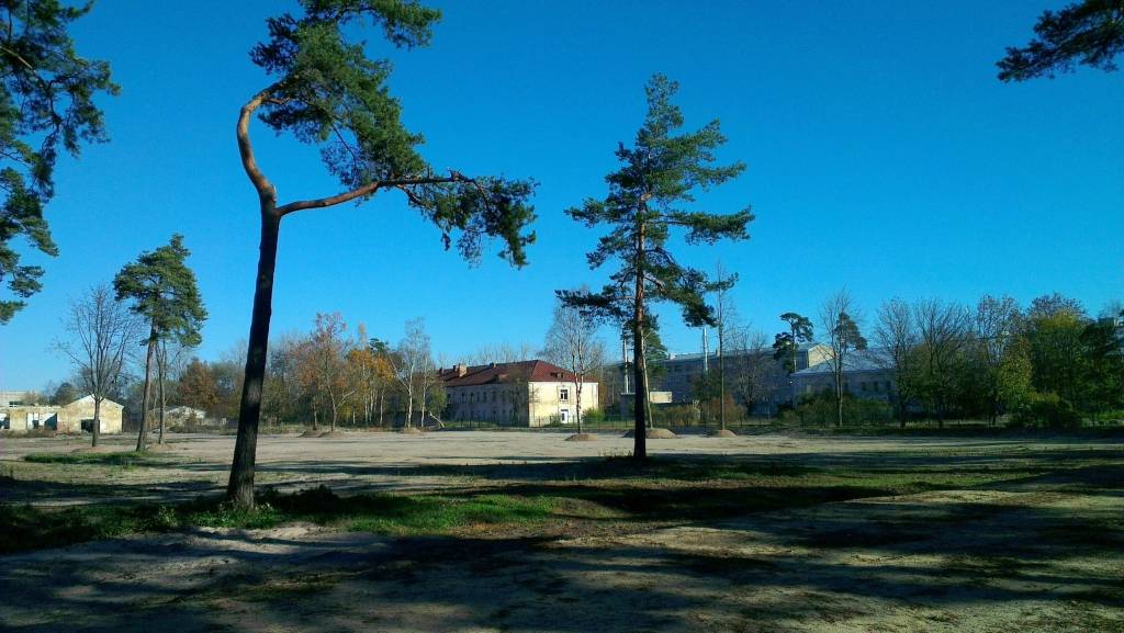 Pieņem ekspluatācijā Garnizona kapu paplašināšanu