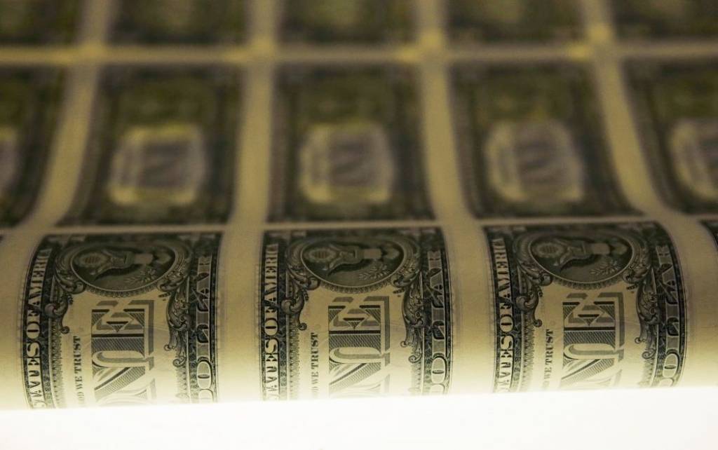 Investors: Dolārs gūšot pārsvaru 