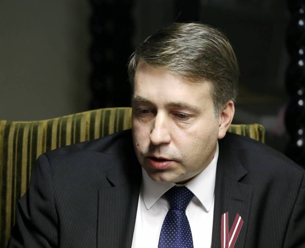Plānotā pabalstu izmaksu ierobežojumu atcelšanai valsts budžetā paredzēti 50 miljoni eiro